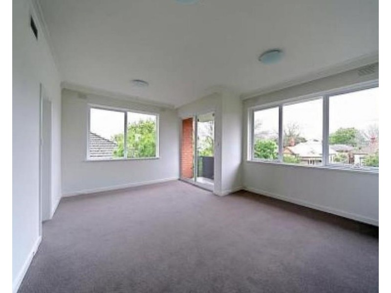 4/30 Allison Road, Elsternwick VIC 3185