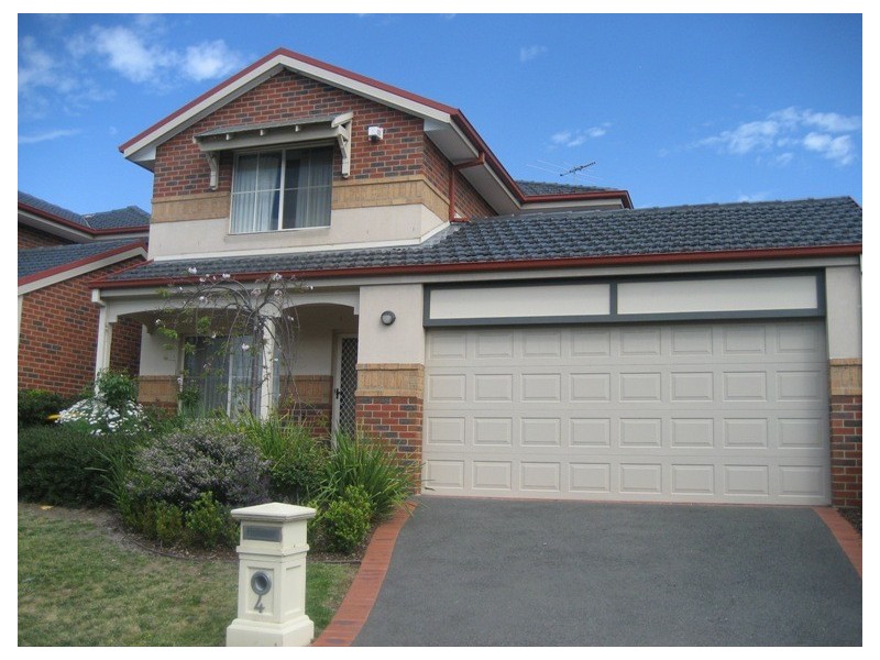 6 Kingsland Close, Dingley Village VIC 3172