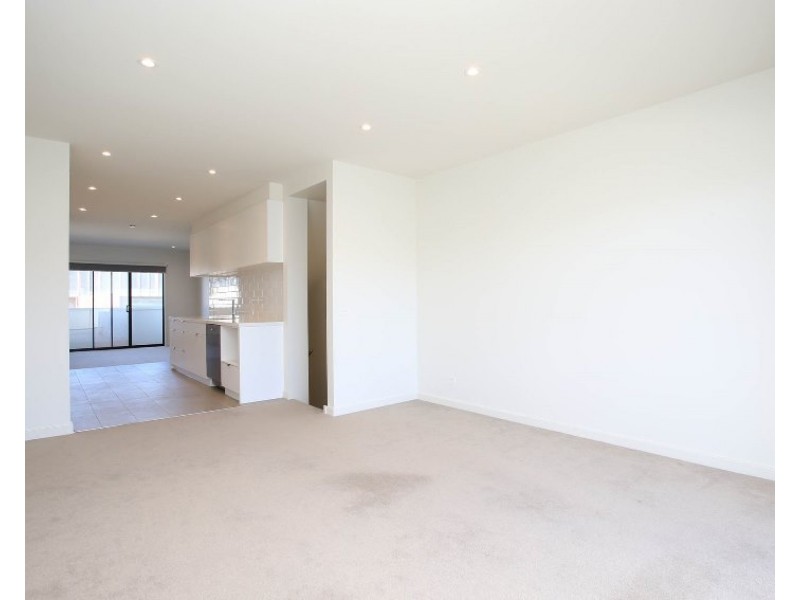 35 Charlton Avenue, Cheltenham VIC 3192