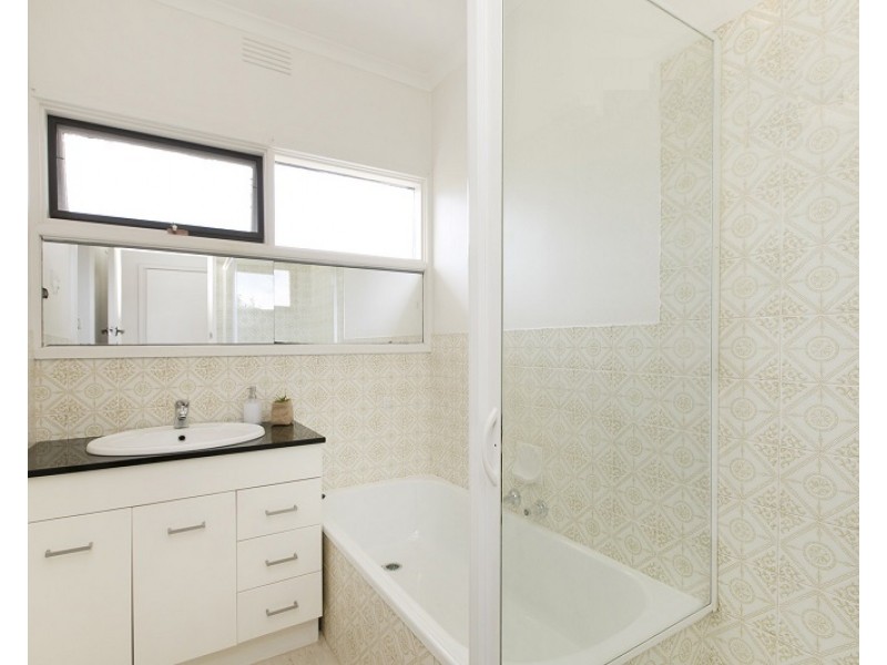 8/15-19 Argus Street, Cheltenham VIC 3192