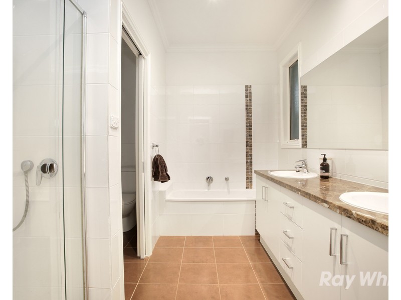 88 Dalgetty Road, Beaumaris VIC 3193