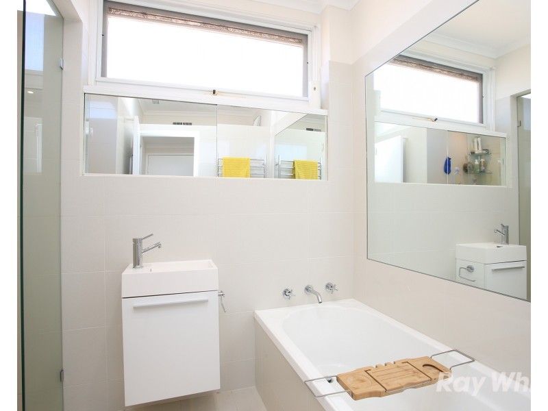 5/29 Pine Avenue, Elwood VIC 3184