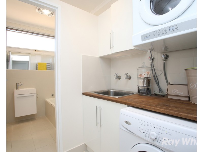 5/29 Pine Avenue, Elwood VIC 3184