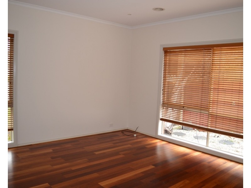 24 Baltusrol Circuit, Heatherton VIC 3202