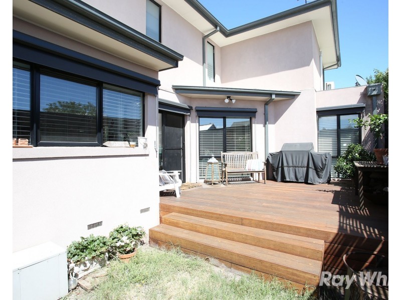 2/9 Kalimna Street, Carrum VIC 3197