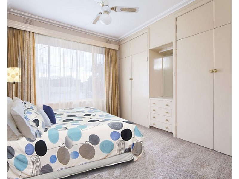 7 Tomar Court, Cheltenham VIC 3192