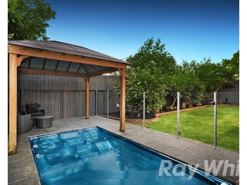 9 Mena Avenue, Cheltenham VIC 3192