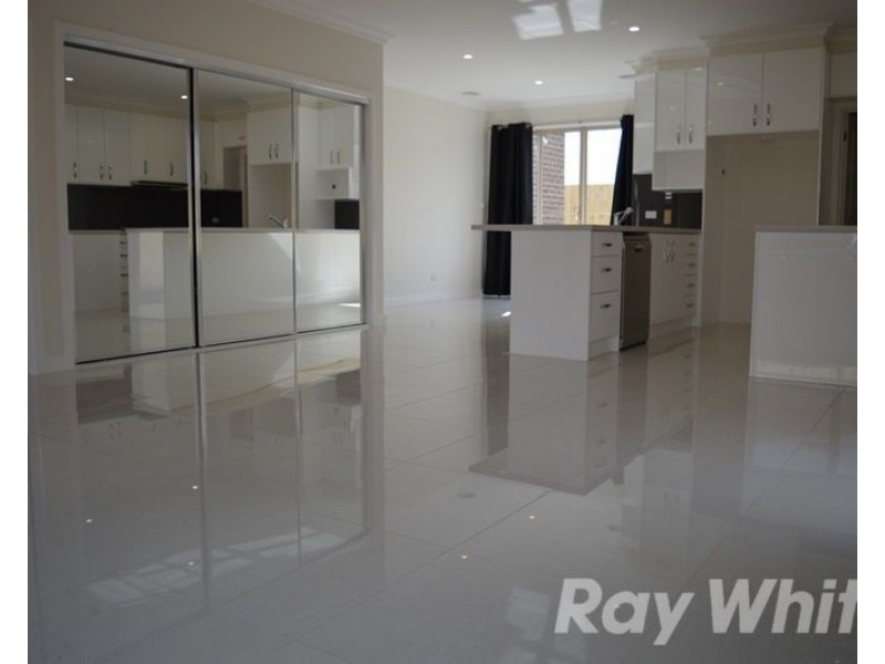 2/7 Dallas Street, Mentone VIC 3194