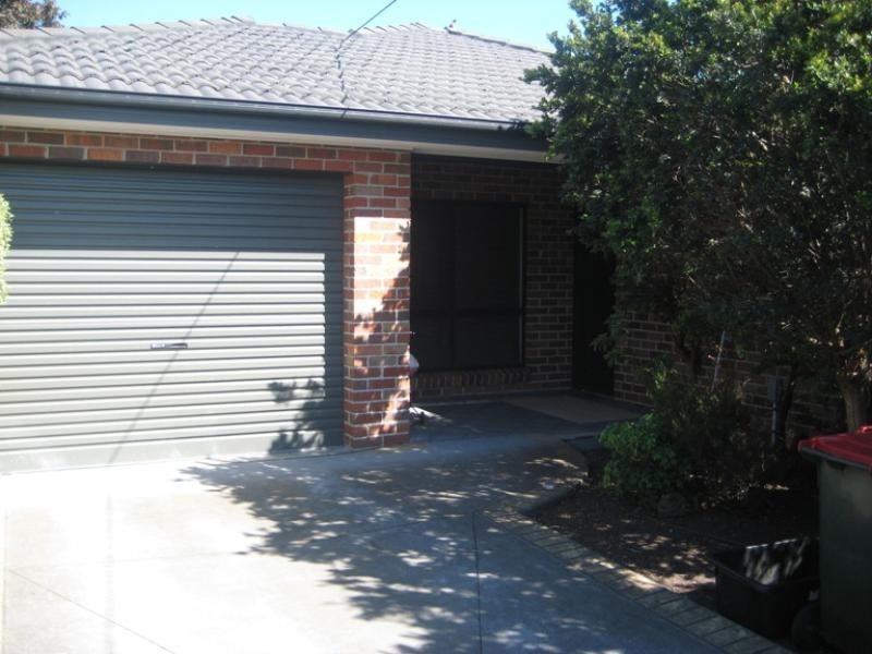 2/15 Dermot Street, Oakleigh South VIC 3167