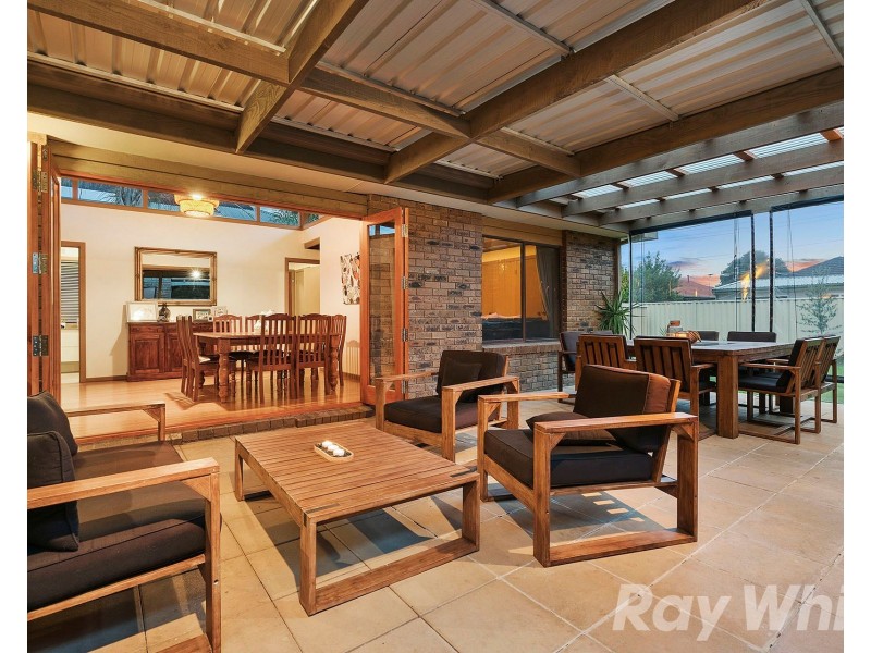 14 Kubis Crescent, Dingley Village VIC 3172