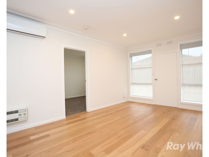 1/54 Venice Street, Mornington VIC 3931