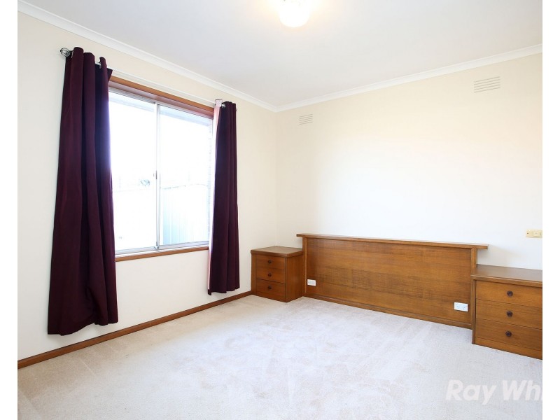 4 Callaghan Court, Cheltenham VIC 3192