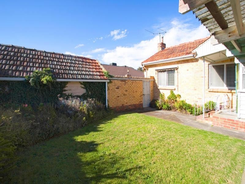 3 Booker Street, Cheltenham VIC 3192