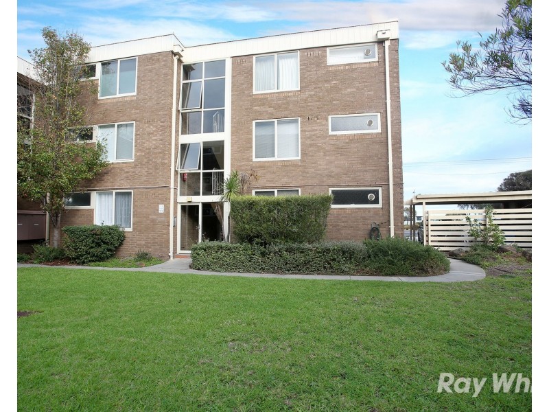 2/310 Beach Road, Black Rock VIC 3193