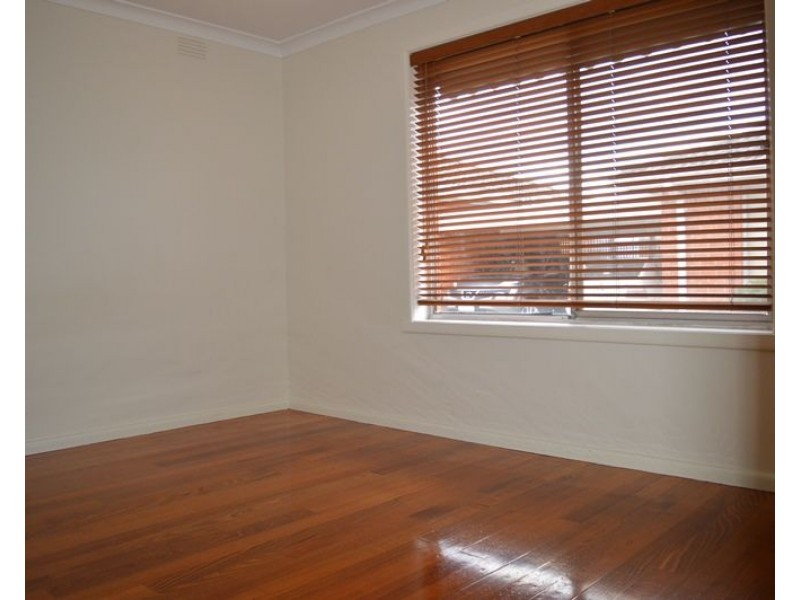 8/11 Axelton Street, Cheltenham VIC 3192