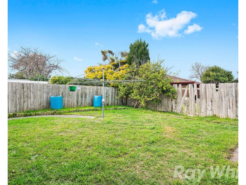18 Kardinian Avenue, Cheltenham VIC 3192