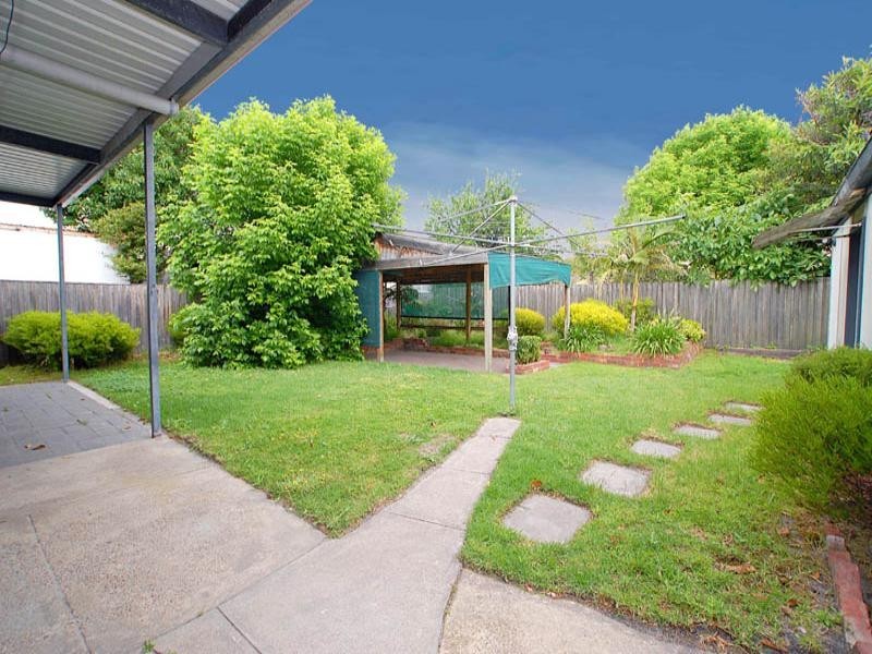 235 Warrigal Road, Cheltenham VIC 3192