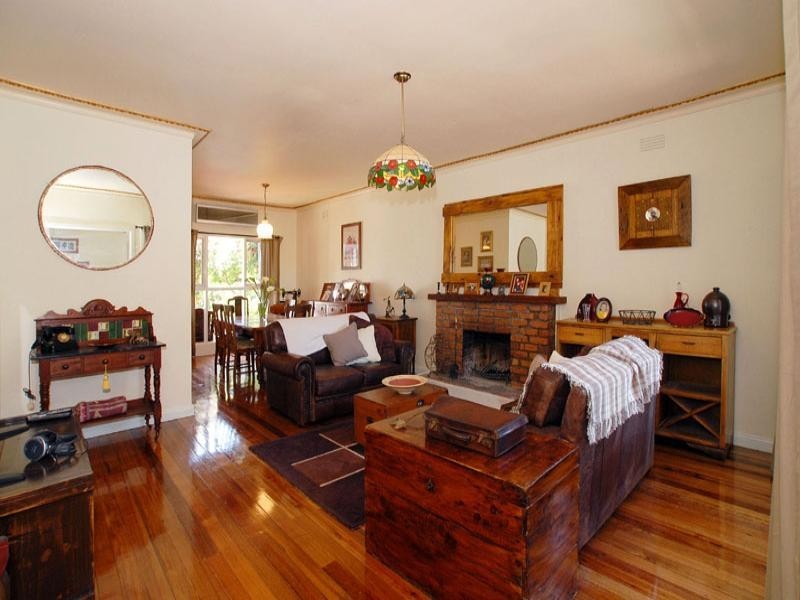 15 Irene Court, Cheltenham VIC 3192