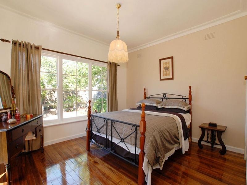 15 Irene Court, Cheltenham VIC 3192