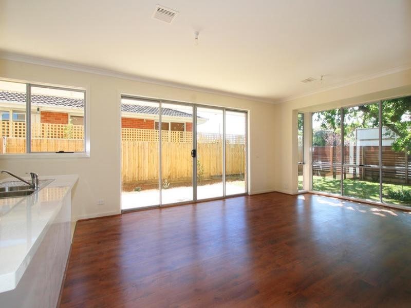 1/138 Lower Dandenong Road, Parkdale VIC 3195