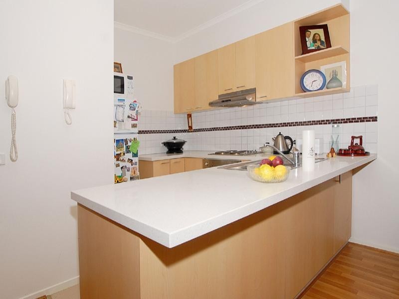 15/3 Rusden Place, Notting Hill VIC 3168