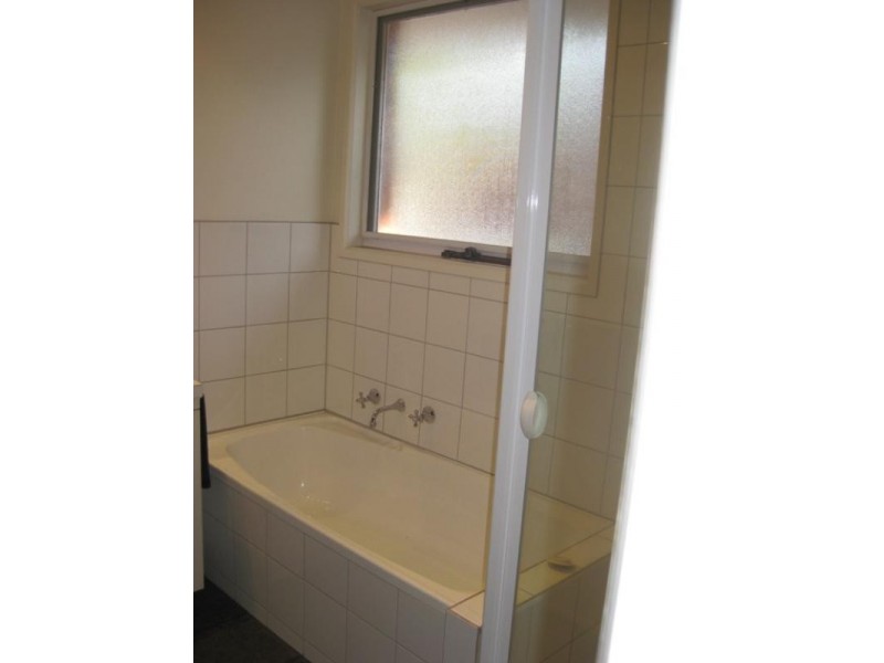 1/8 Baringhup Street, Cheltenham VIC 3192