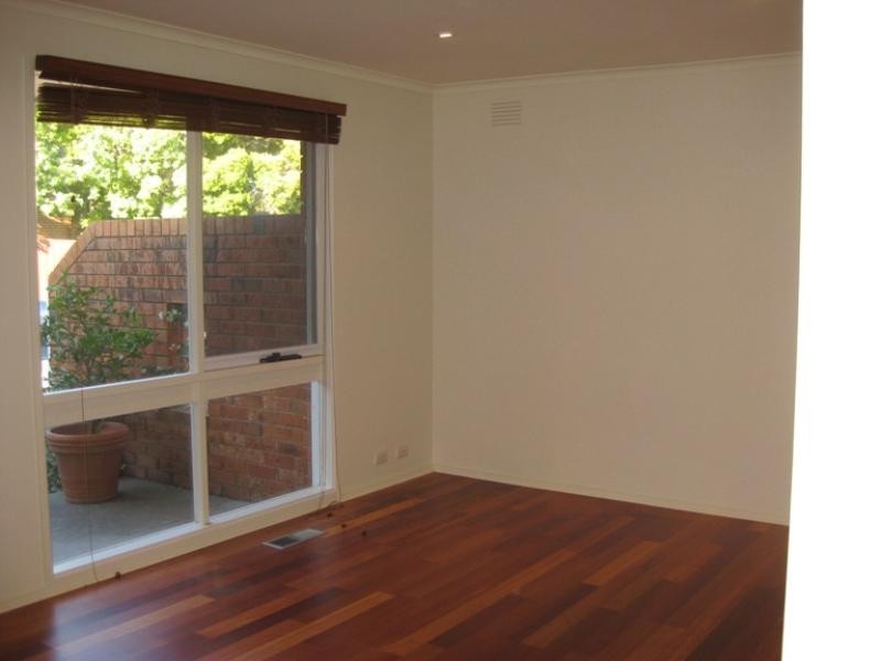 1/8 Baringhup Street, Cheltenham VIC 3192