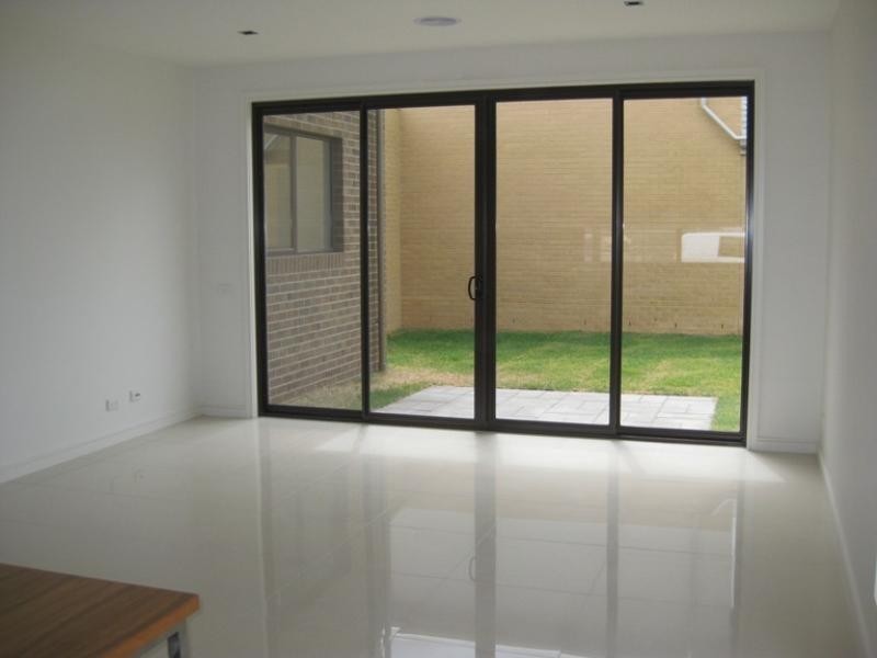 21 Dresden Drive, Waterways VIC 3195