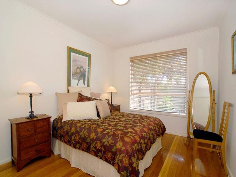 304C Warrigal Road, Cheltenham VIC 3192