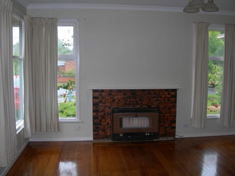 15 Gainsborough Road, Mentone VIC 3194