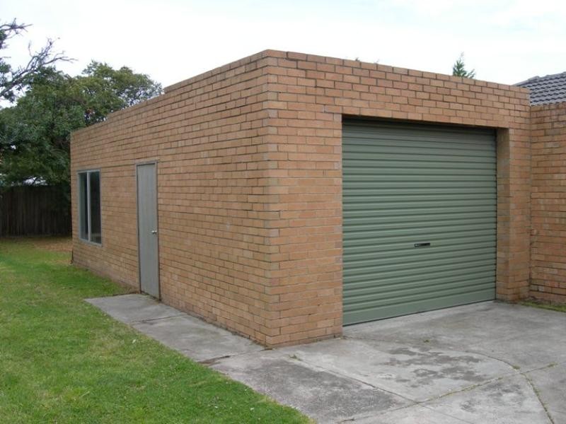 15 Gainsborough Road, Mentone VIC 3194