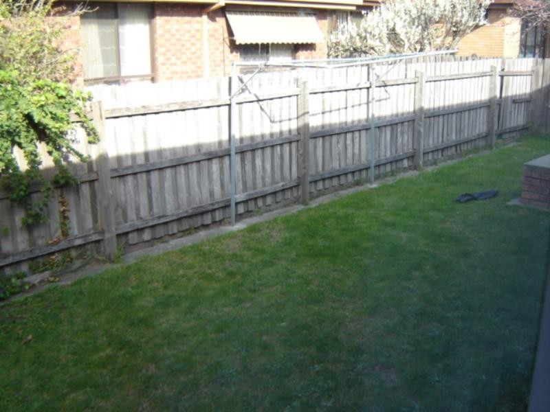 1/162 Warrigal Road, Mentone VIC 3194