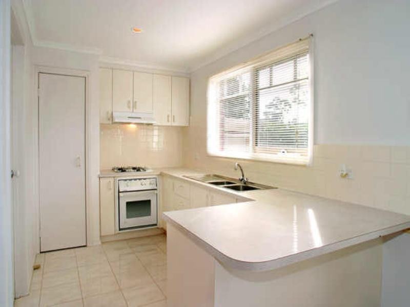 2/392 Bay Road, Cheltenham VIC 3192