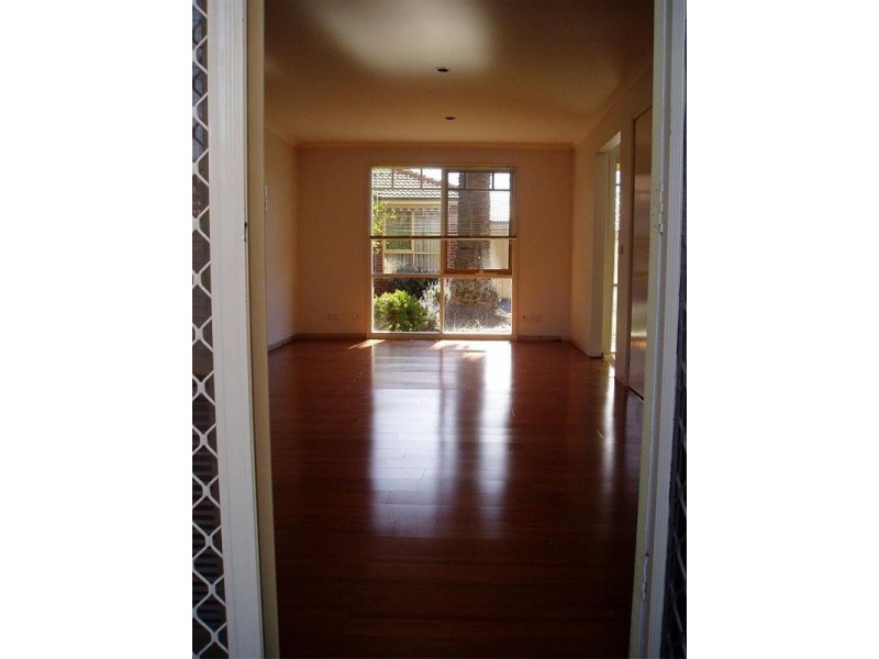 2/392 Bay Road, Cheltenham VIC 3192