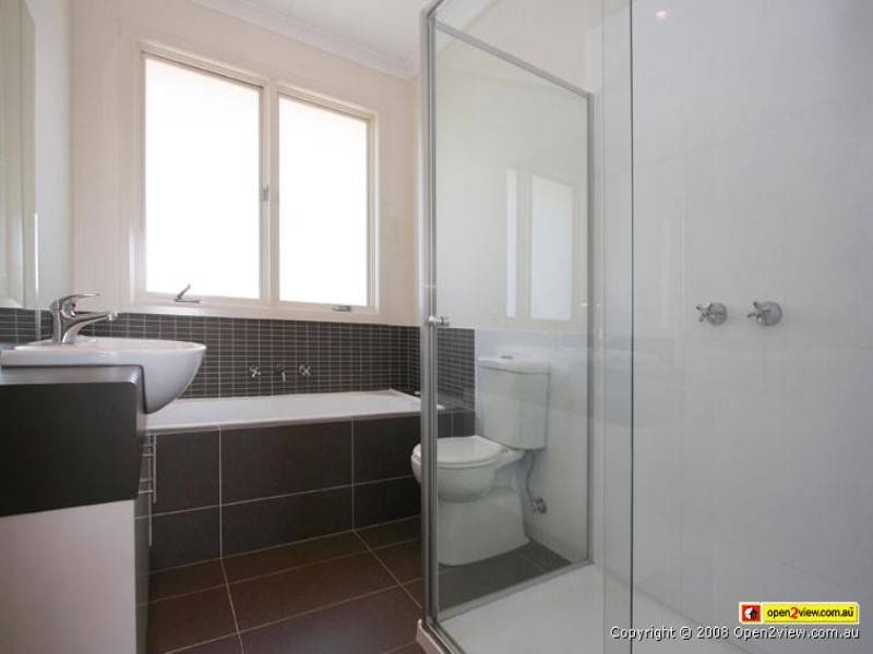 1/29 Forest Park Road, Dingley Village VIC 3172