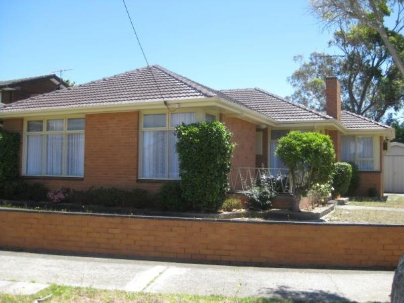 11 Yalambee Avenue, Aspendale VIC 3195