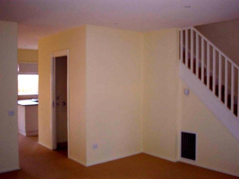 4/212 Charman Road, Cheltenham VIC 3192