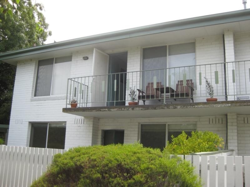 6/107 Warrigal Road, Mentone VIC 3194