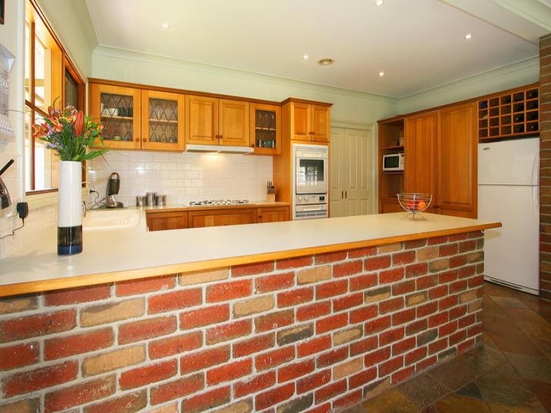 32 Higgins Close, Dingley Village VIC 3172