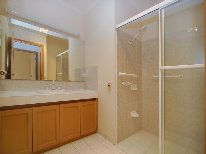 75/62-76 Cavanagh Street, Cheltenham VIC 3192