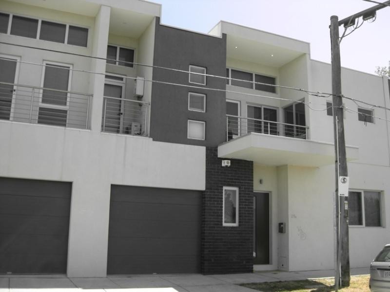 21B Follett Road, Cheltenham VIC 3192