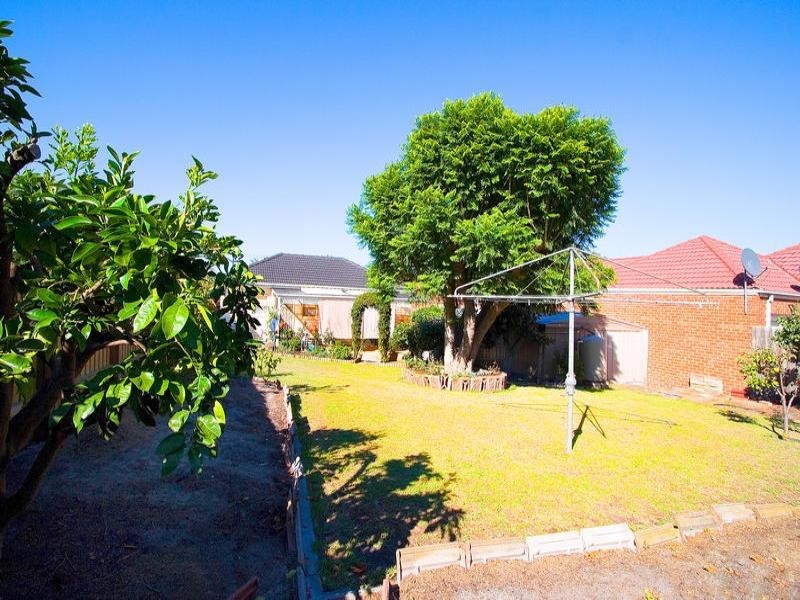 27 Schulz Street, Bentleigh East VIC 3165