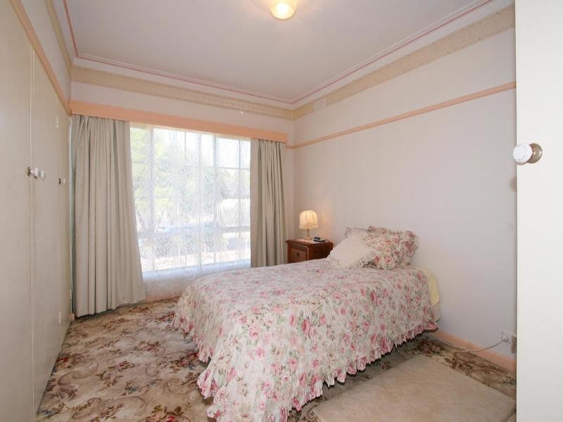 27 Schulz Street, Bentleigh East VIC 3165