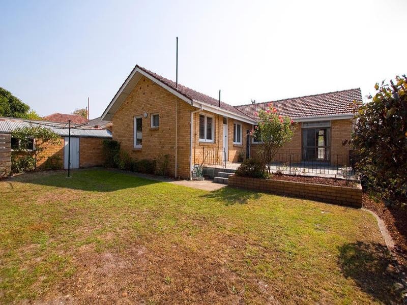 17 Wallen Road, Ormond VIC 3204
