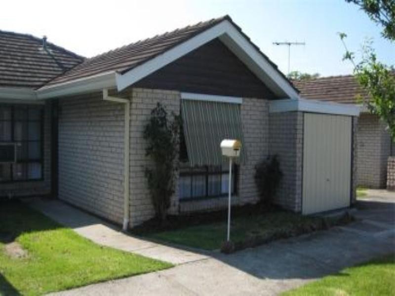 3/134 Centre Dandenong Road, Cheltenham VIC 3192