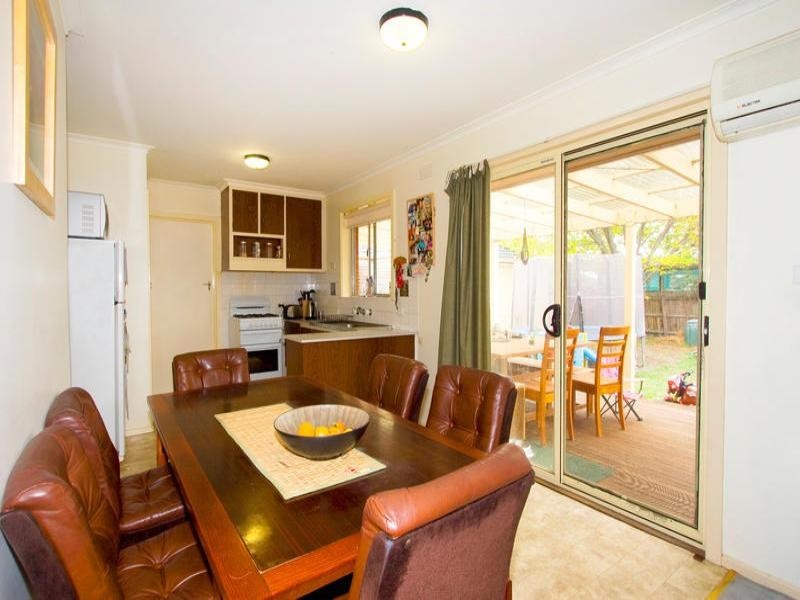 11 Kardinian Avenue, Cheltenham VIC 3192