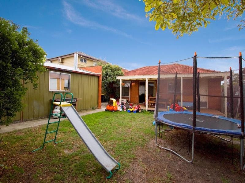 11 Kardinian Avenue, Cheltenham VIC 3192