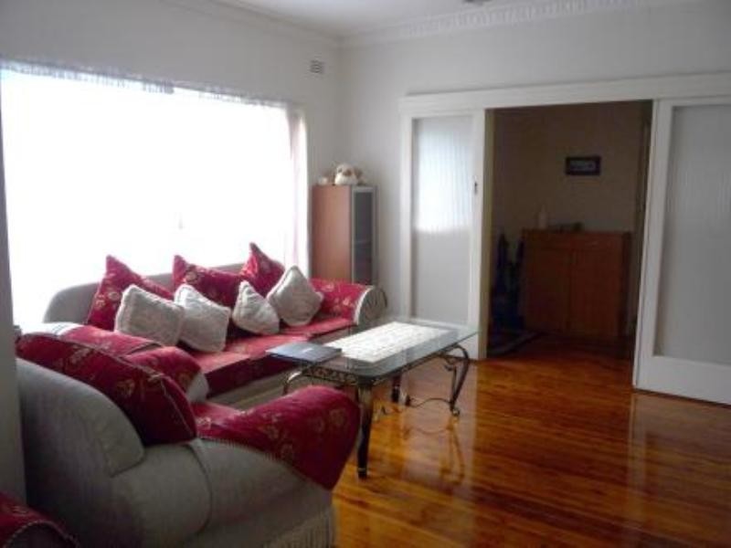2C Bendigo Street, Cheltenham VIC 3192
