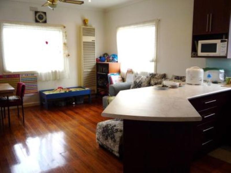 2C Bendigo Street, Cheltenham VIC 3192