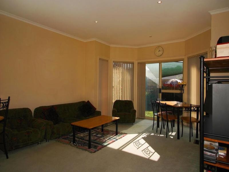 42B Garfield Street, Cheltenham VIC 3192